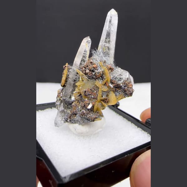 Quartz with Siderite and Sphalerite Yaogangxian 3.3 cm — alternate view