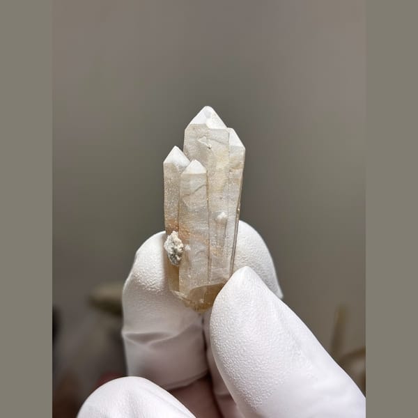 Creamy stacked castle quartz points from Inner Mongolia — alternate view