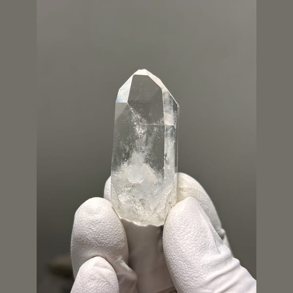 Clear quartz point with frosty base from Xuebaoding — alternate view