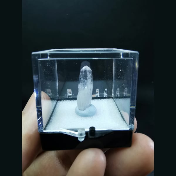 Pale Veracruz amethyst crystal from Mexico — alternate view