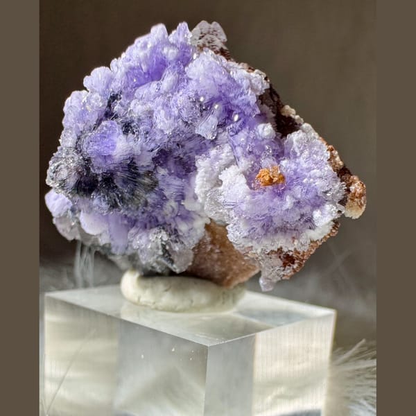 Purple Creedite Cluster 3.2 cm — detail view