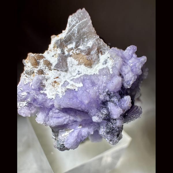 Purple Creedite Cluster 3.2 cm — detail view