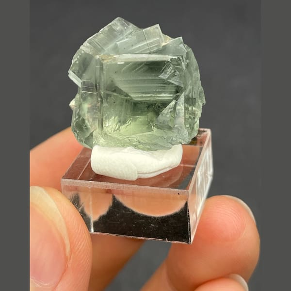 Scenic fluorite from Xianghualing — detail view