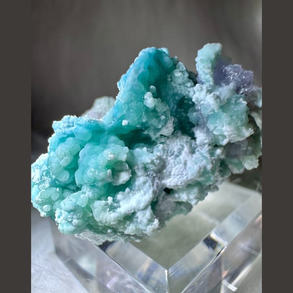 Blue-Green Gibbsite with Creedite 5.0 cm — detail view