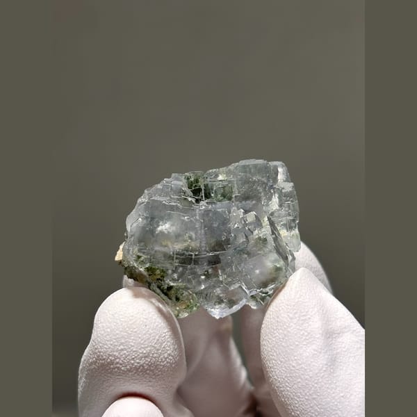 Stepped glassy pale blue fluorite from Yaogangxian — alternate view