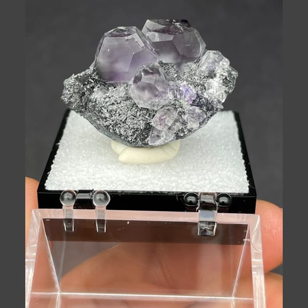 Large fluorite from Fujian — detail view