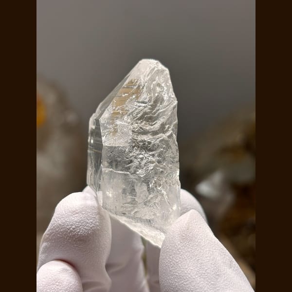 Clear etched quartz floater from Xuebaoding — alternate view