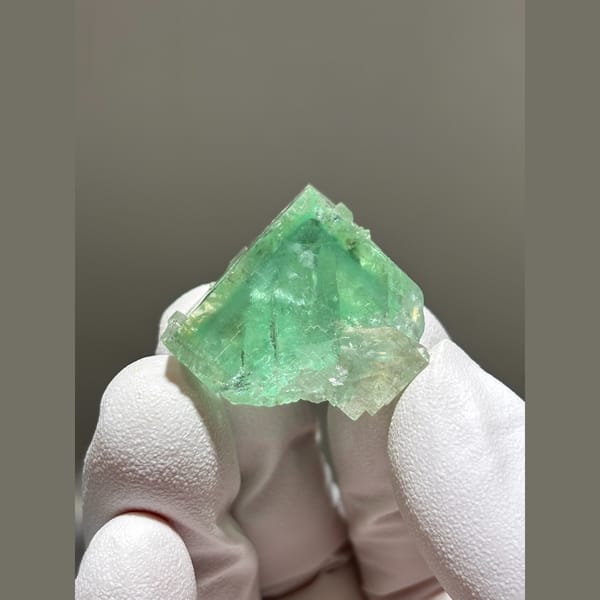 Translucent mint green fluorite from Xianghualing — complete view