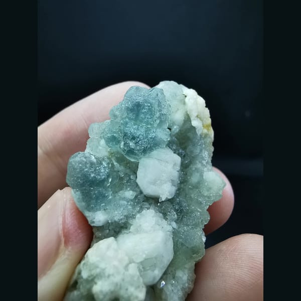 Blue fluorite with white candle quartz — alternate view