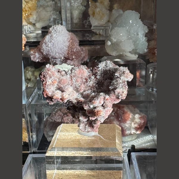 Pink-Purple Creedite Cluster 5.0 cm — alternate view