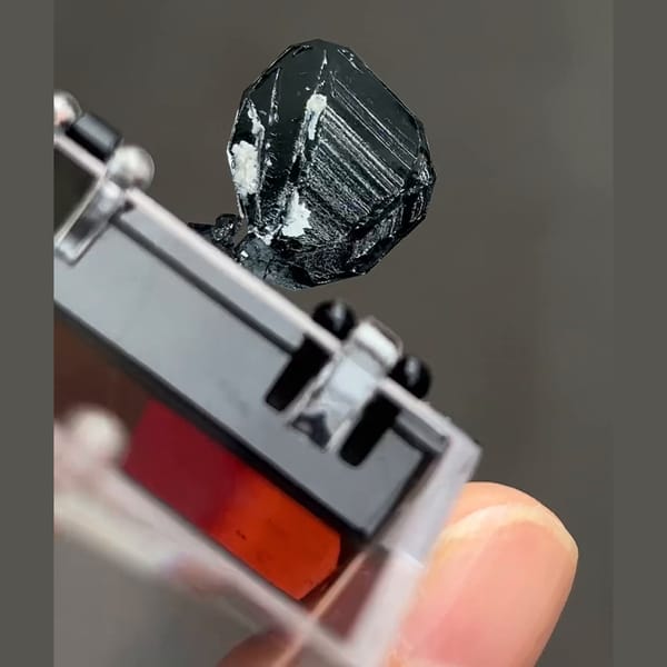 Mirror specular hematite from Zhangjiakou — alternate view