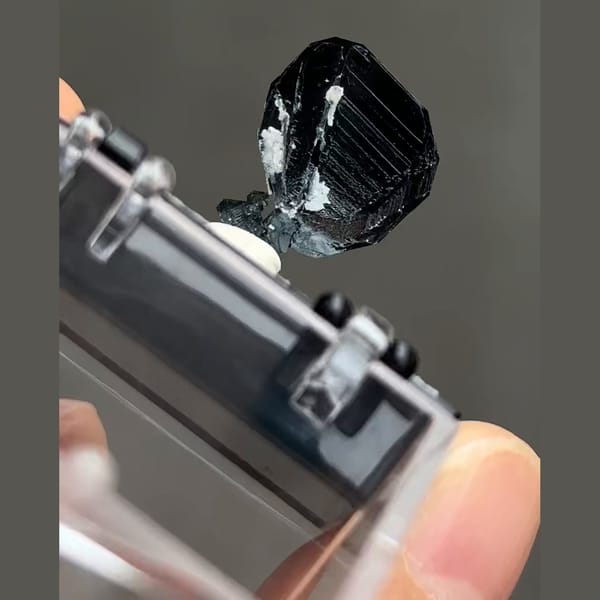 Mirror specular hematite from Zhangjiakou — detail view