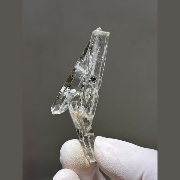 Water clear branching quartz from Jinkouhe — alternate view