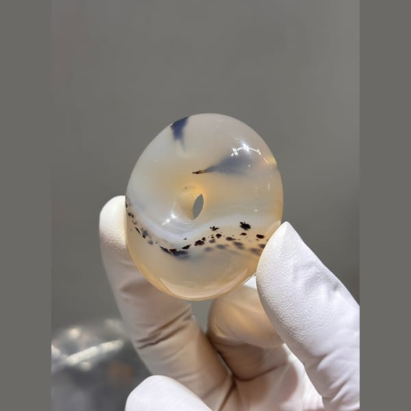 Honey dendritic agate donut pendant — alternate view