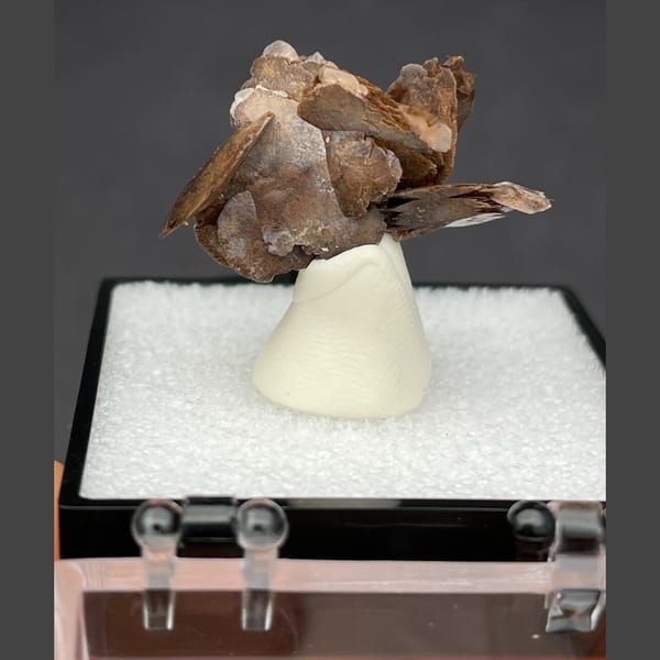 Chocolate calcite from Guangdong — alternate view