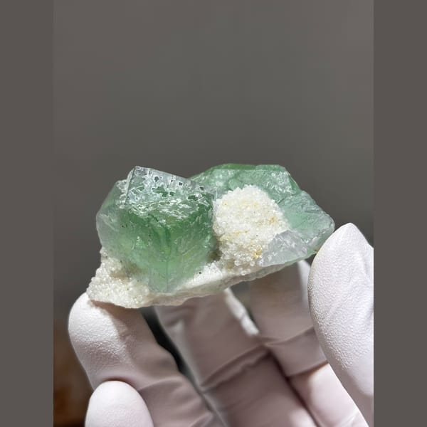 Pale database fluorite from Hunan — alternate view
