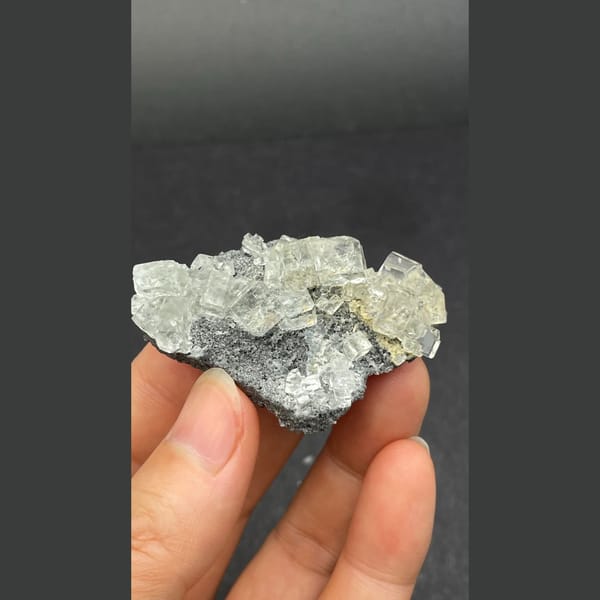 Fluorite mid from Fujian — detail view