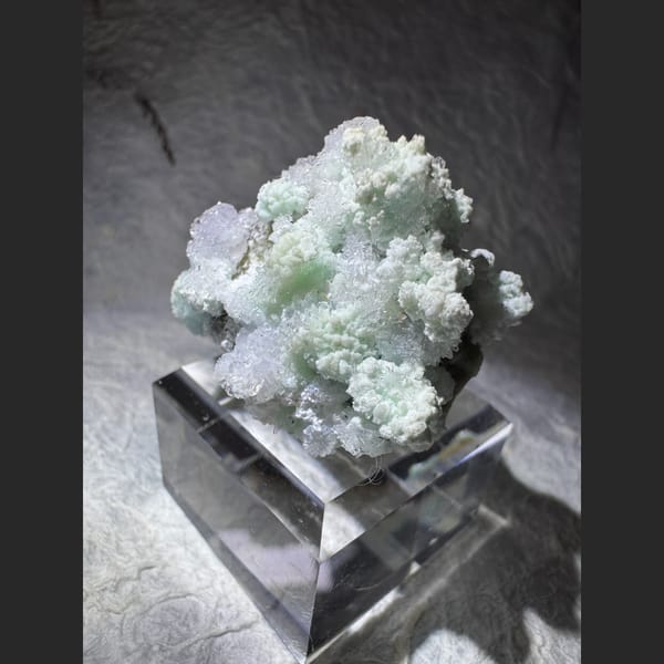 Blue-Green Creedite with Lavender Flowers 4.0 cm — alternate view
