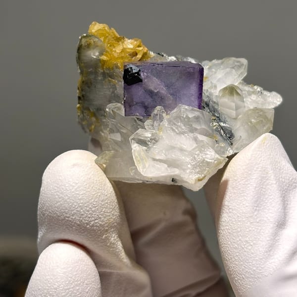 Green fluorite from Yaogangxian — alternate view