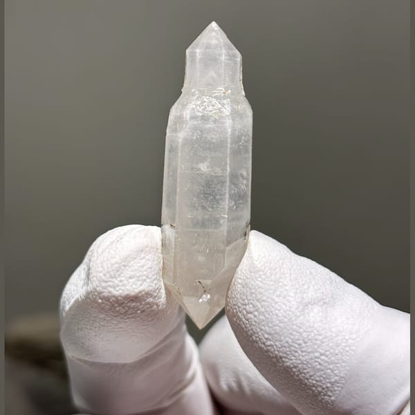 Sketch-look spirit quartz — alternate view