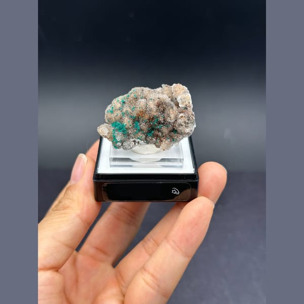 Smoky quartz with green malachite from Congo — complete view