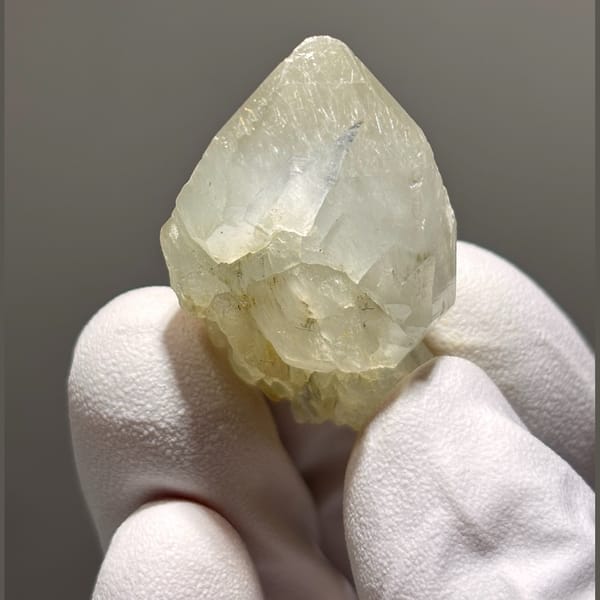 Rabbit-hair rutile quartz — alternate view