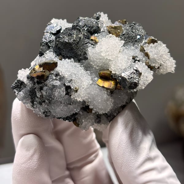 Metallic galena crystal — complete view