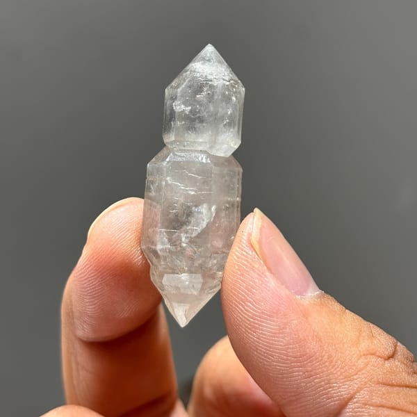 White sketch spirit quartz — alternate view