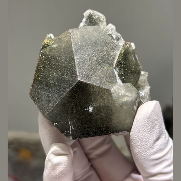 Mercedes-style calcite cluster — detail view