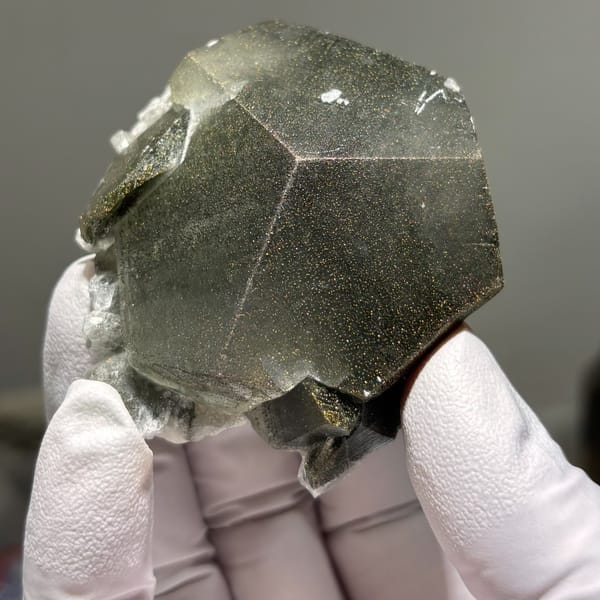 Mercedes-style calcite cluster — detail view