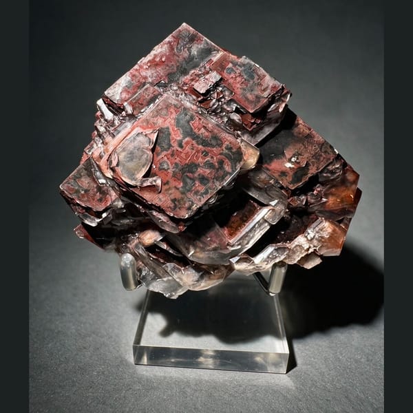 Chocolate Calcite, Black and Red Hunan 8.0 cm — complete view