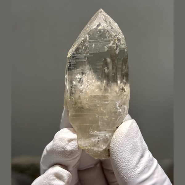 Mid Himalayan quartz — detail view