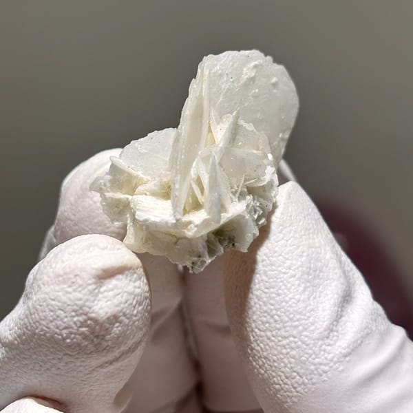 Mini calcite cluster — complete view