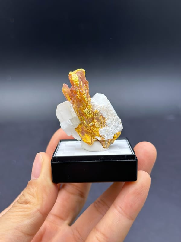 Complete reverse oblique view of the same Shimen orpiment and calcite specimen