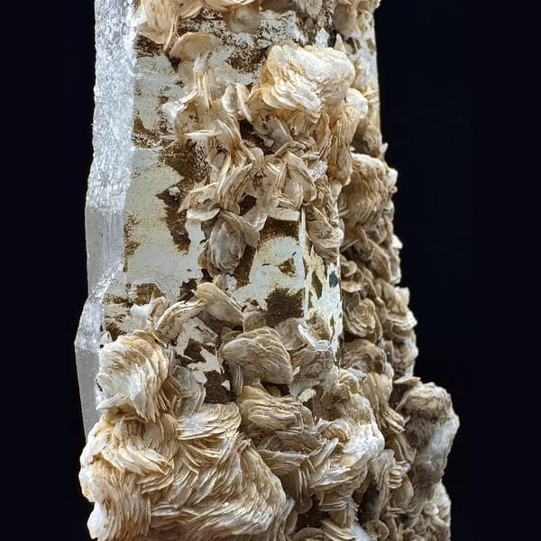 Tall quartz with petal calcite from Inner Mongolia — detail view