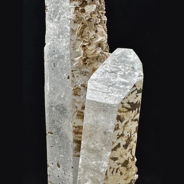 Tall quartz with petal calcite from Inner Mongolia — detail view
