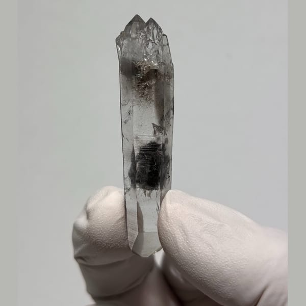DT quartz from Jinkouhe — alternate view