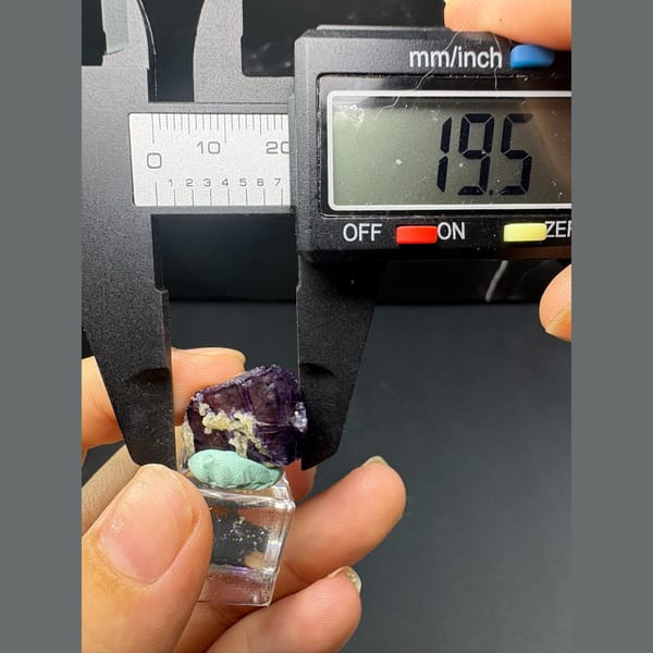Small purple-edged fluorite with dolomite from Yaogangxian — detail view
