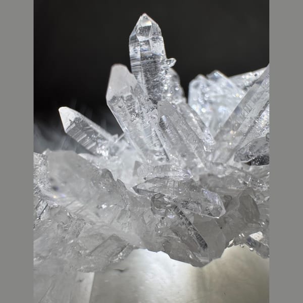 Clear Quartz Cluster 4.0 cm — detail view