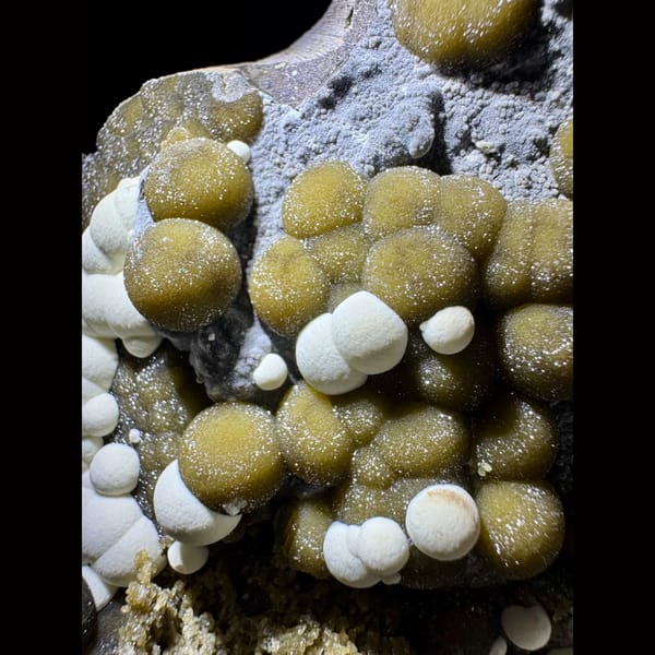 Siderite Balls with White Calcite Vietnam 12.0 cm — detail view