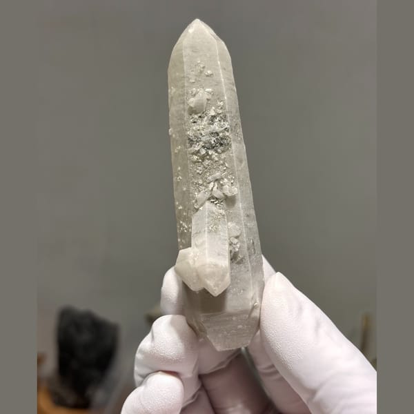 Long DT quartz from Inner Mongolia — alternate view