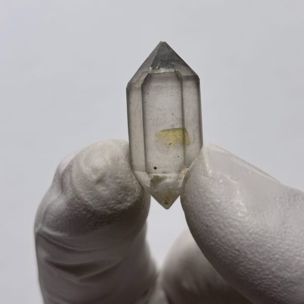 Petite sketch spirit quartz B from Yunnan — complete view