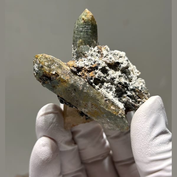 Chlorite phantom quartz from Tibet — alternate view