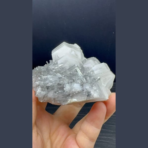 Clear quartz with biscuit calcite and fluorite from Longyan Fujian — alternate view