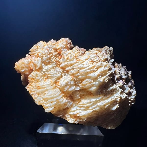 Multicolor Calcite Inner Mongolia 5.5 cm — detail view
