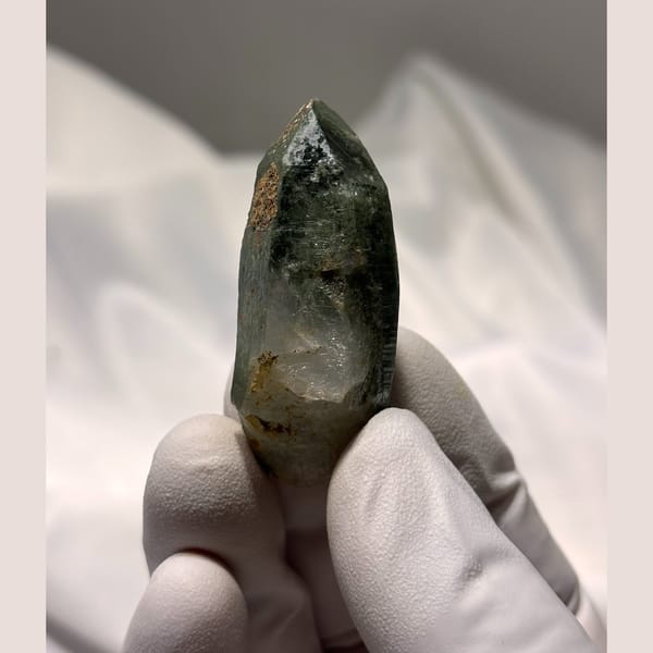 Himalayan quartz C from Tibet — alternate view