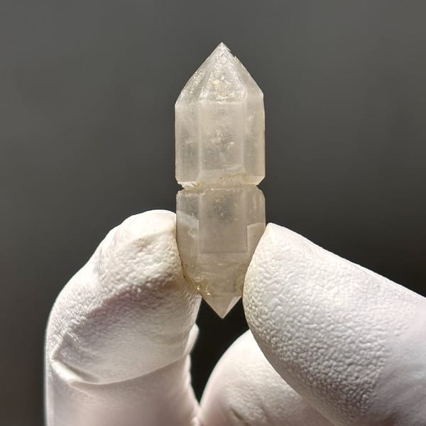 White sketch peanut spirit quartz from Yunnan — complete view