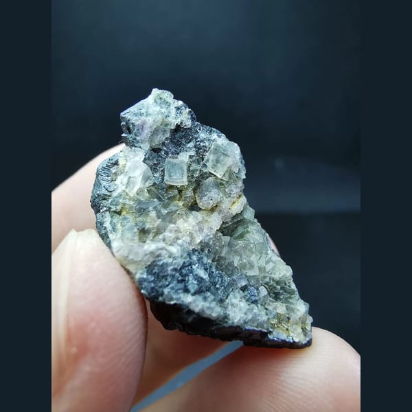 Galena with colorless fluorite — complete view