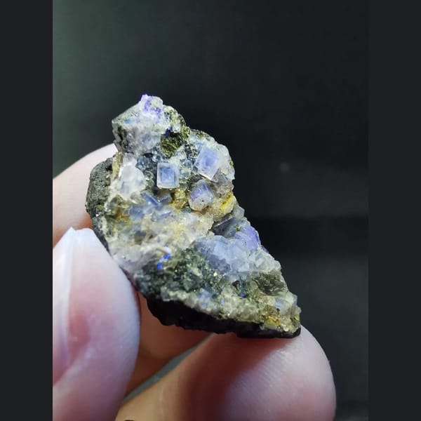 Galena with colorless fluorite — alternate view