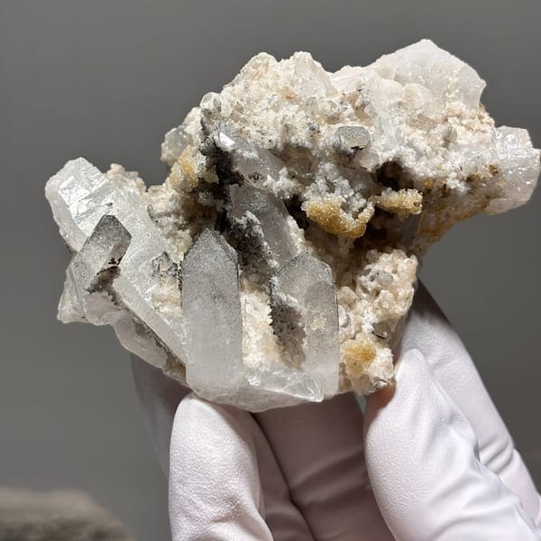 Quartz with apophyllite and goethite from Hubei — detail view